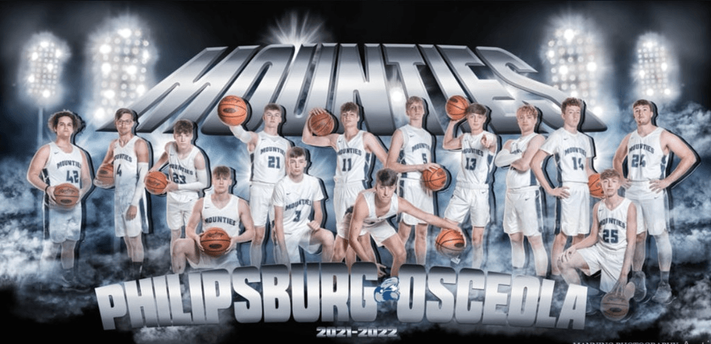 2021-2022 Mounties team photo