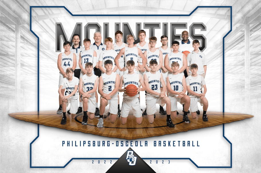 2022-2023 Mounties team photo